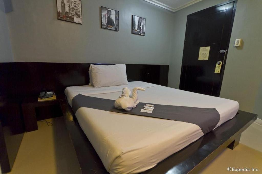 Richmond Plaza Hotel Tabok Dış mekan fotoğraf