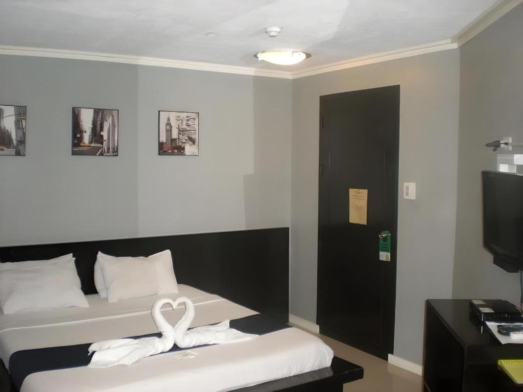 Richmond Plaza Hotel Tabok Dış mekan fotoğraf