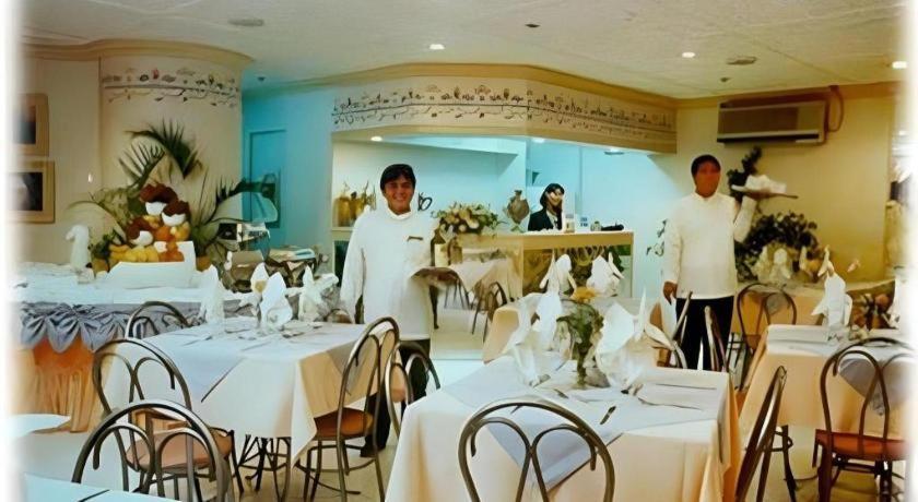 Richmond Plaza Hotel Tabok Dış mekan fotoğraf