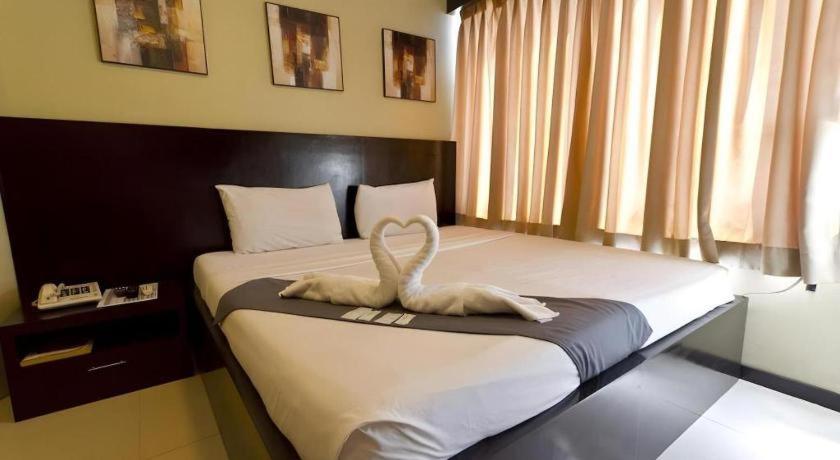 Richmond Plaza Hotel Tabok Dış mekan fotoğraf