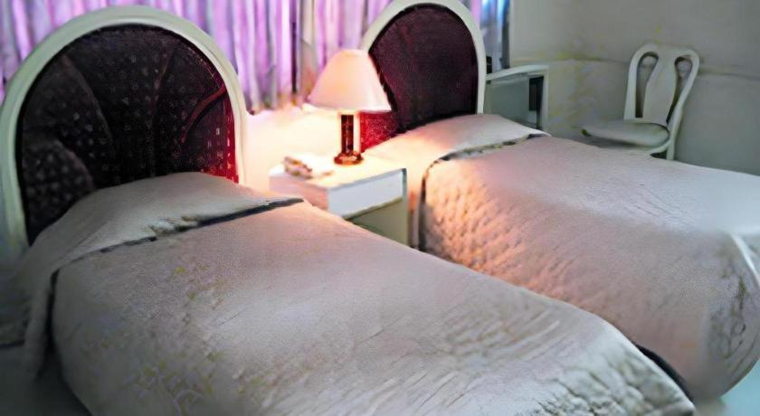 Richmond Plaza Hotel Tabok Dış mekan fotoğraf