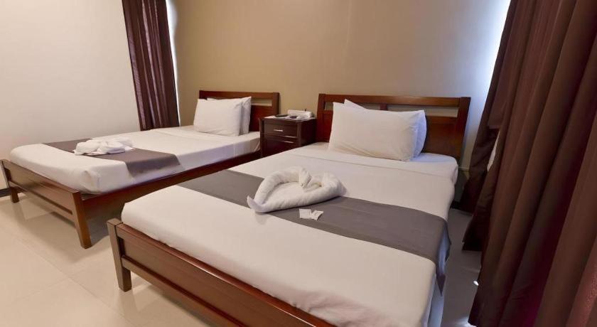 Richmond Plaza Hotel Tabok Dış mekan fotoğraf